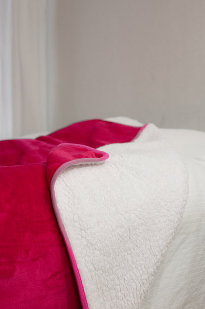 Vattentät Goddess Blanket™ - Hot Pink 